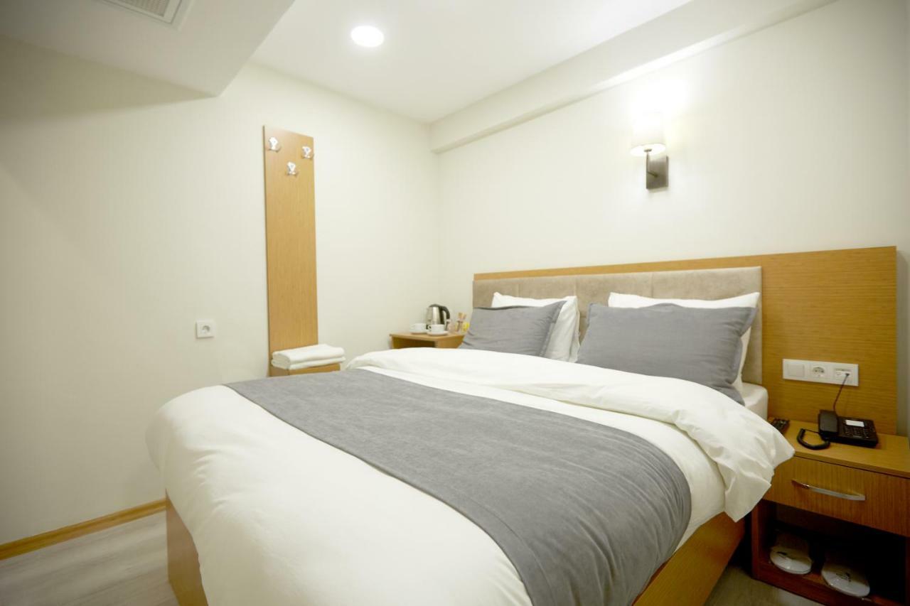 Kartal Palace Taksim Square Family Hotel Istanbul Eksteriør billede