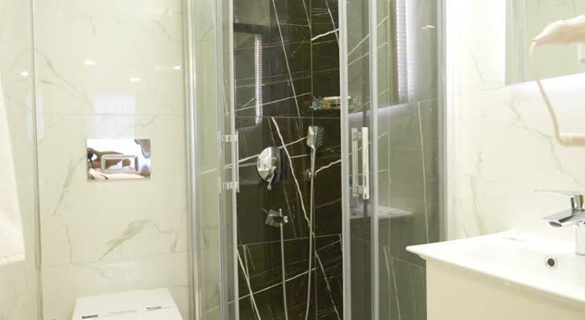 Kartal Palace Taksim Square Family Hotel Istanbul Eksteriør billede